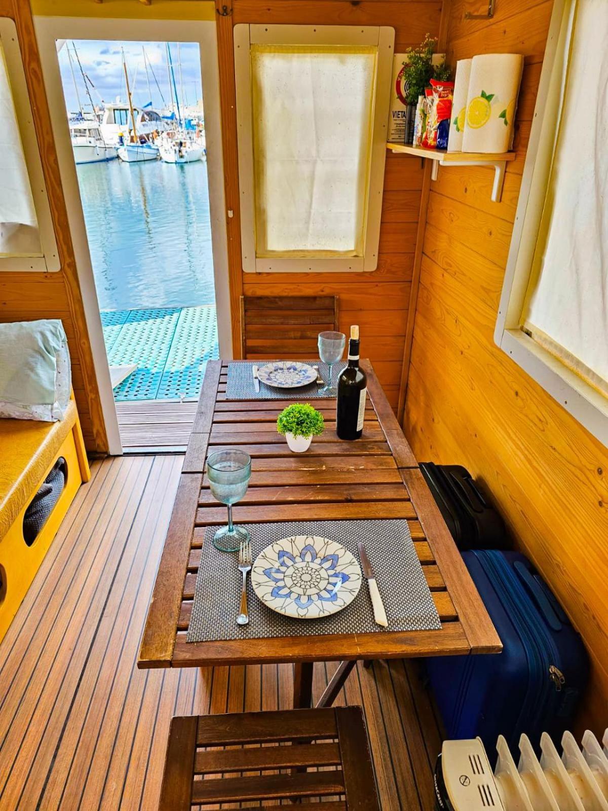 Houseboat Sardinia 호텔 알게로 외부 사진